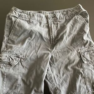 Old Navy gray cargo shorts great used condition!